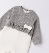 tutina intera con piede neonata